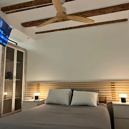 Tosalet Daire Valensiya